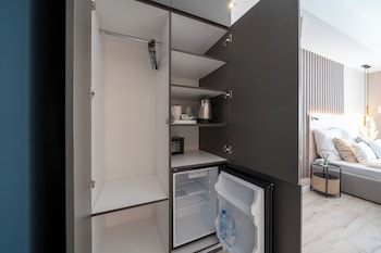 karoly boutique suites best location by bqa