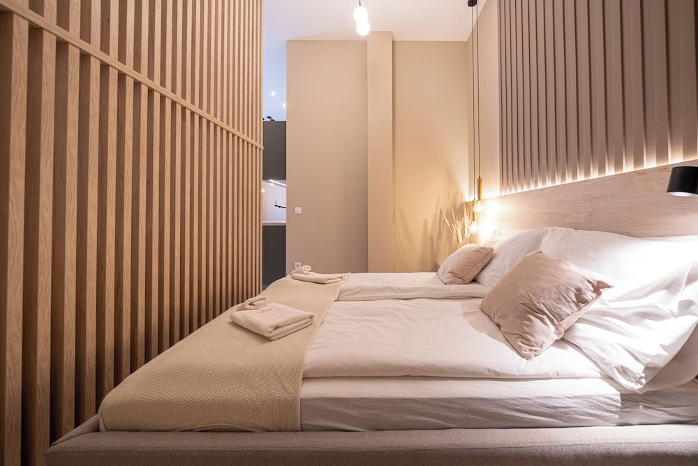 karoly boutique suites best location by bqa