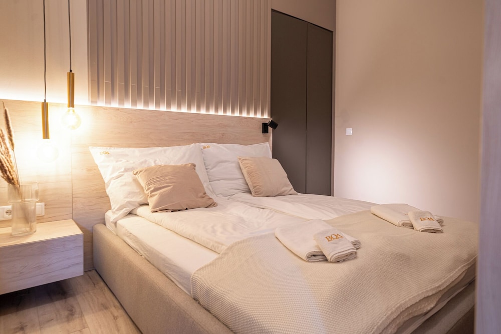 karoly boutique suites best location by bqa