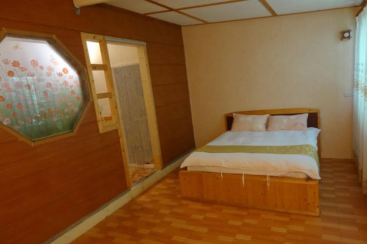 shan shui yuan vege guest house