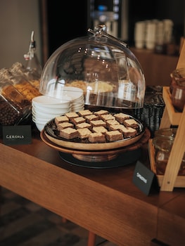 infinity hotel and more