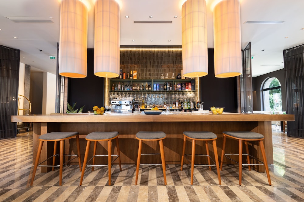 infinity hotel and more