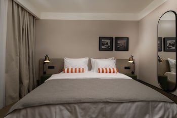 infinity hotel and more