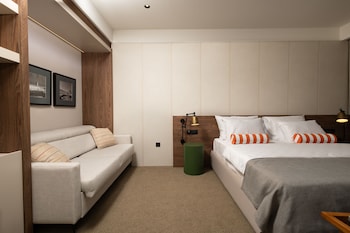 infinity hotel and more