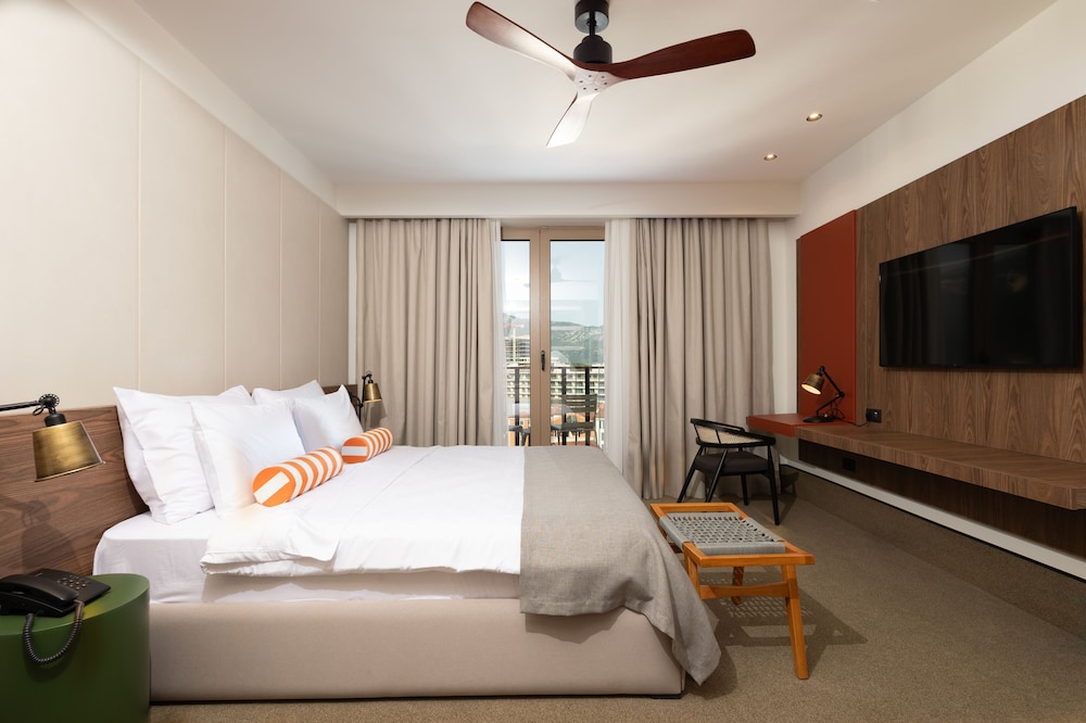 infinity hotel and more