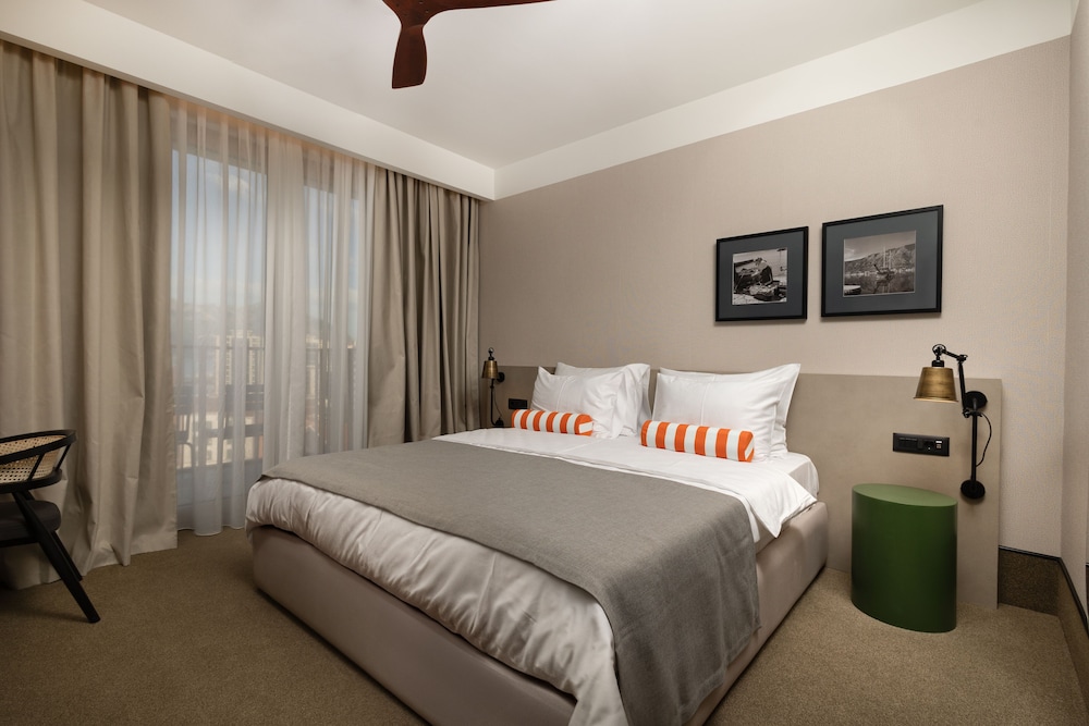 infinity hotel and more