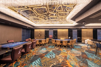 merit starlit hotel casino and spa