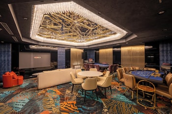 merit starlit hotel casino and spa