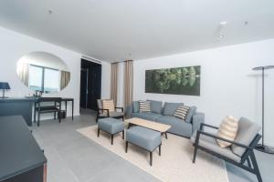 boutique hotel shell