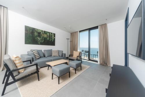 boutique hotel shell