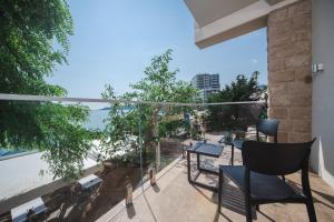 boutique hotel shell
