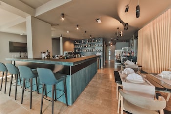 boutique hotel shell