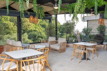 resort regent budva