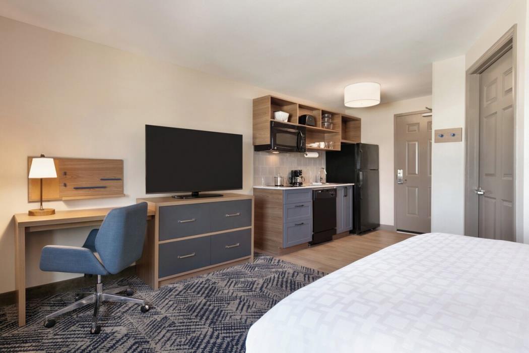 candlewood suites columbus north an ihg hotel
