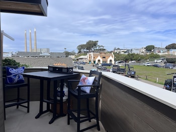 harborwalk inn