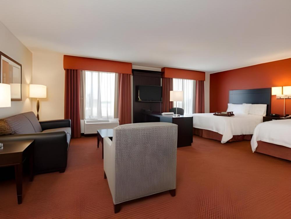 hampton inn and suites phoenix chandler fashion center az