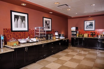 hampton inn and suites phoenix chandler fashion center az