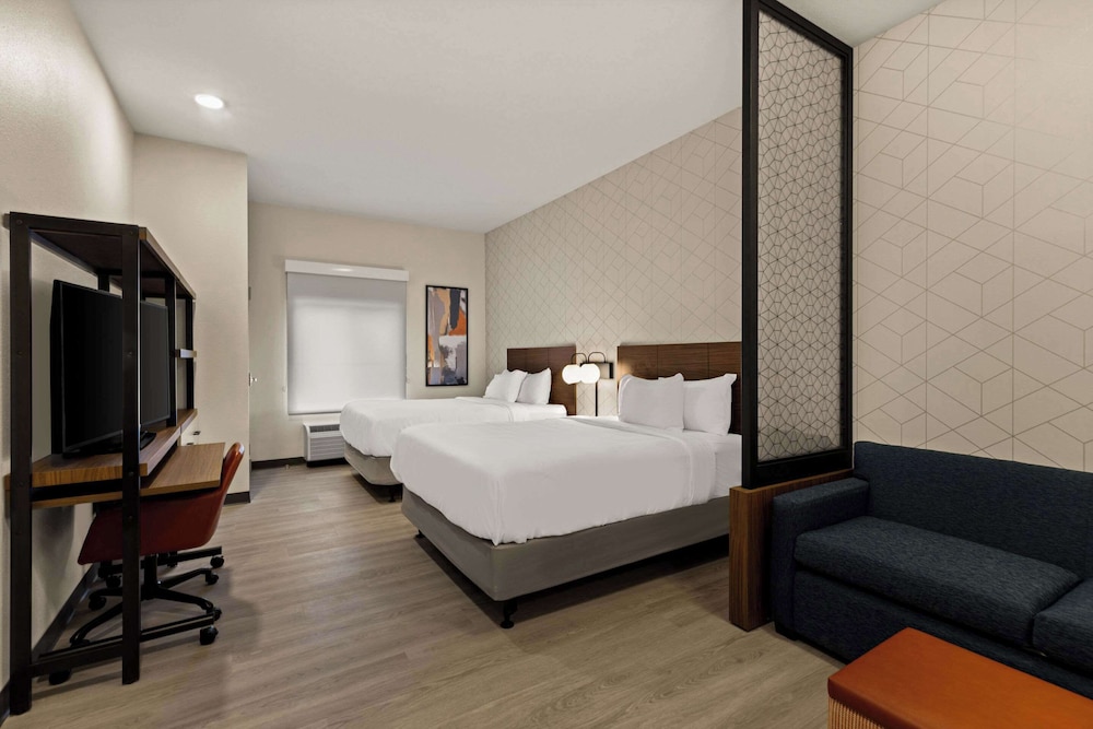 everhome suites chandler phoenix fashion center