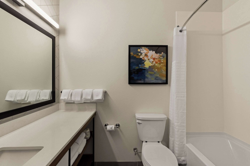 everhome suites chandler phoenix fashion center