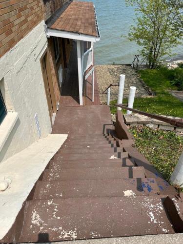 petes lakefront motel