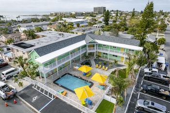 the lofts at st pete beach