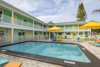 the lofts at st pete beach