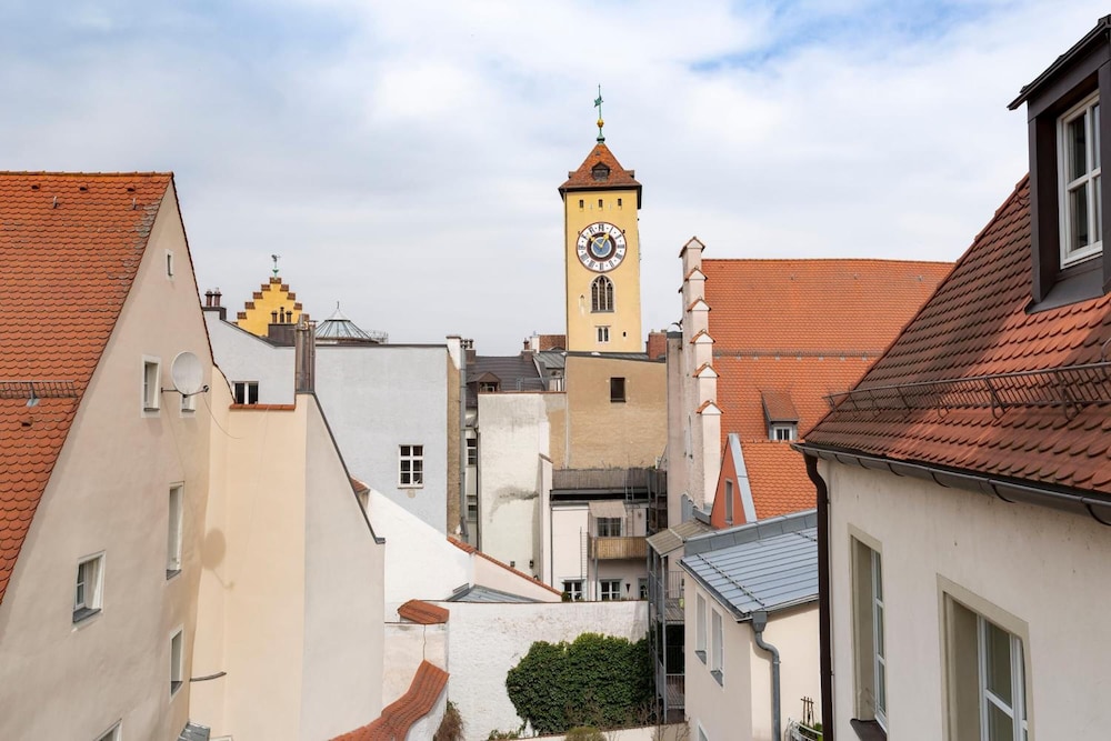 hotel orphee gro es haus