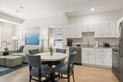 waterwalk extended stay by wyndham kansas city overland pk