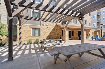 waterwalk extended stay by wyndham kansas city overland pk