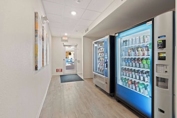 waterwalk extended stay by wyndham kansas city overland pk