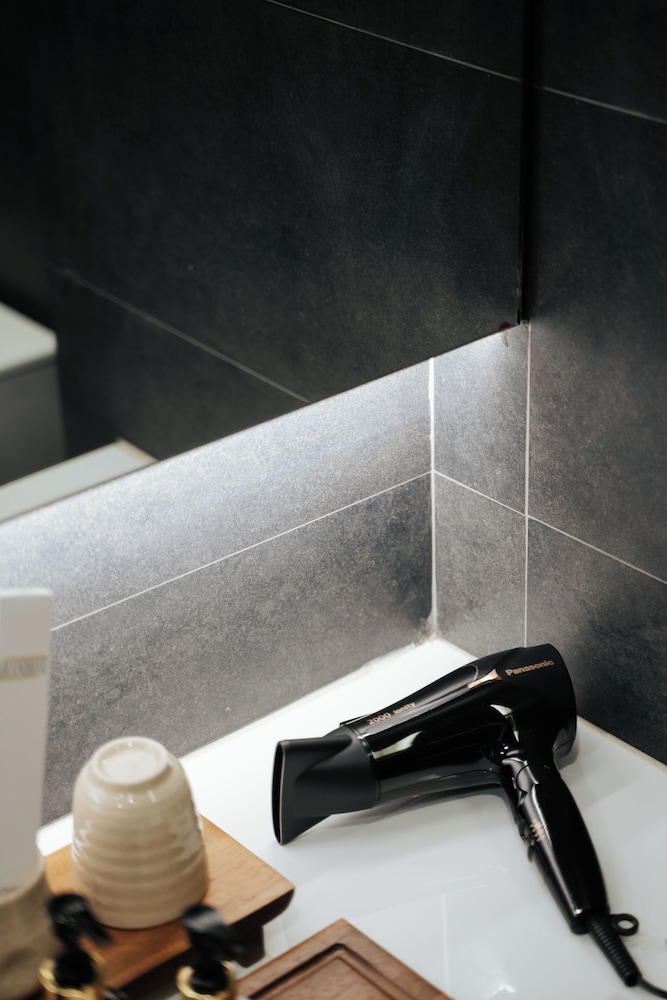 the grandiose hotel chiang rai