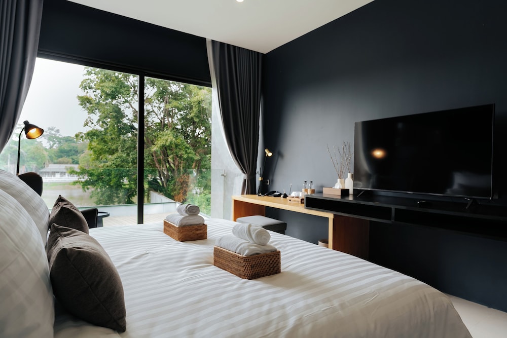 the grandiose hotel chiang rai