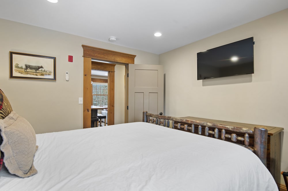 brook bound inn
