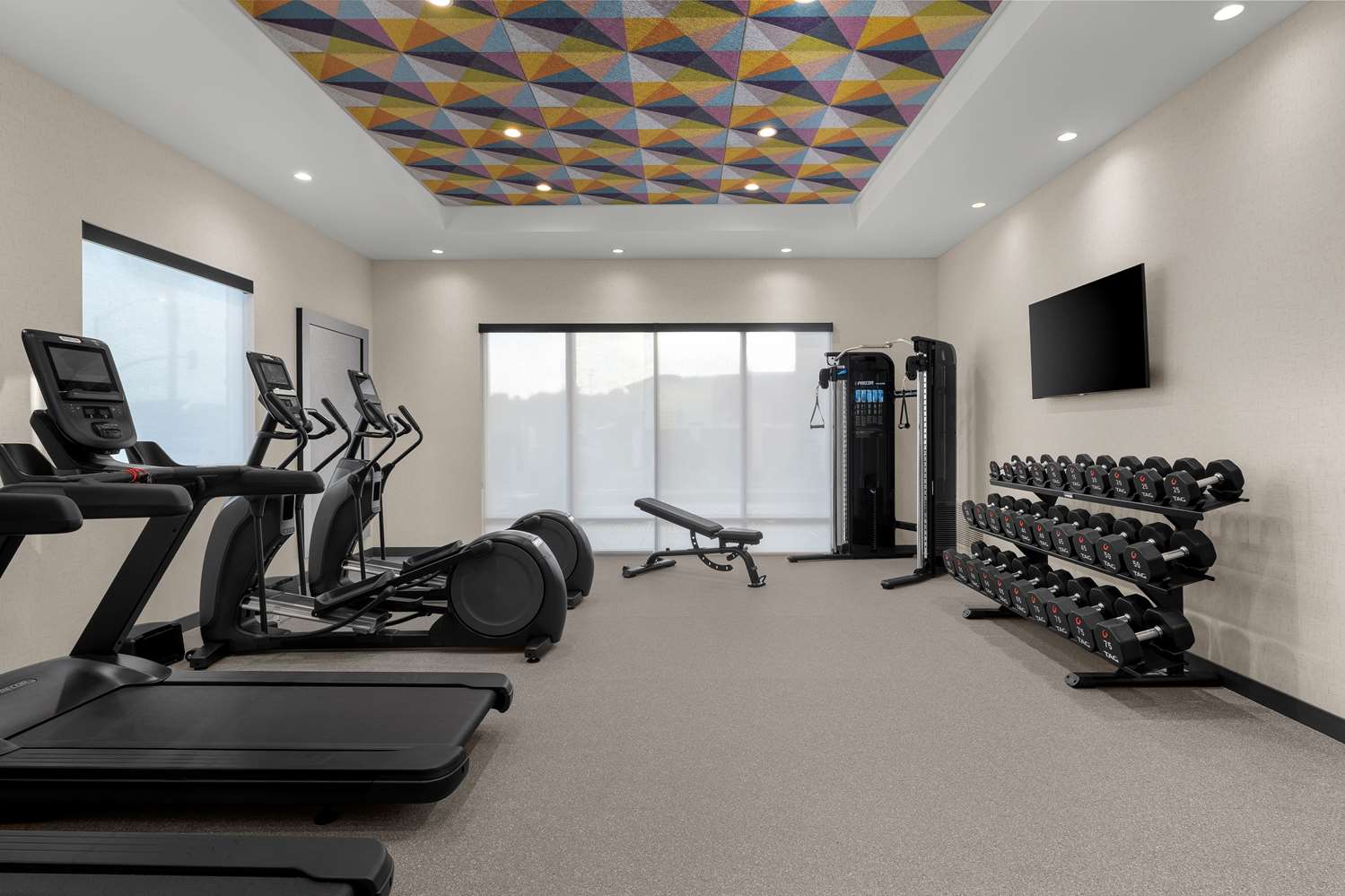 home2 suites by hilton eureka