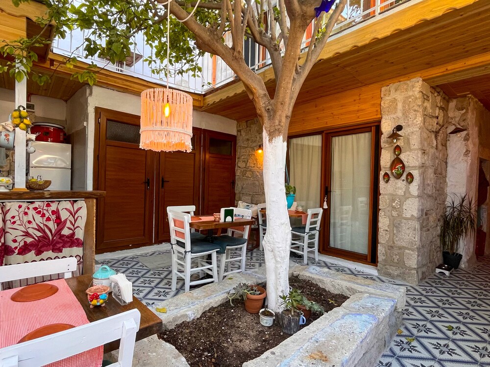 eskikent alacati
