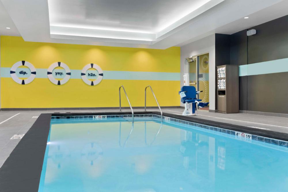 tru by hilton lincoln east