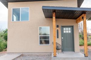 Casitas At Capitol Reef,,2 star