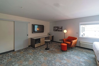 the ellsworth hotel ascend hotel collection