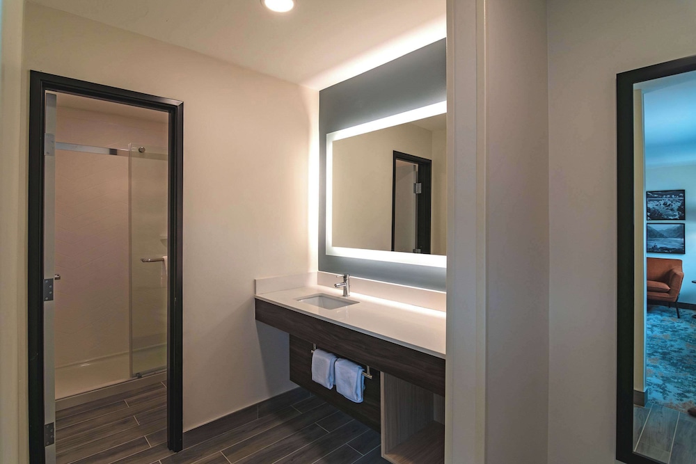 the ellsworth hotel ascend hotel collection