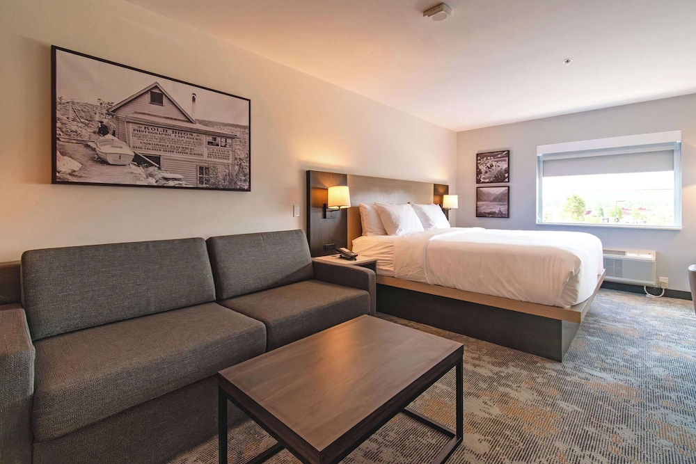 the ellsworth hotel ascend hotel collection