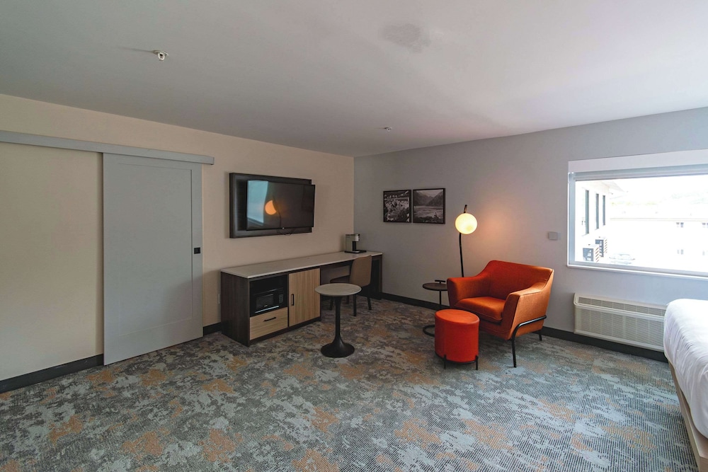 the ellsworth hotel ascend hotel collection