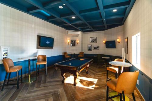 the ellsworth hotel ascend hotel collection