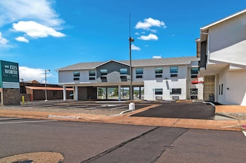 the ellsworth hotel ascend hotel collection