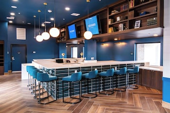 the ellsworth hotel ascend hotel collection