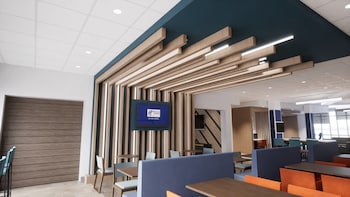 holiday inn express and suites fort walton beach e