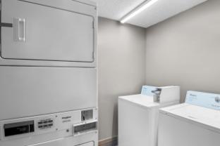 hometowne studios by red roof richmond airport sandston