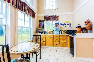 Days Inn By Wyndham Cornelia,Cornelia>>Baldwin,2 star