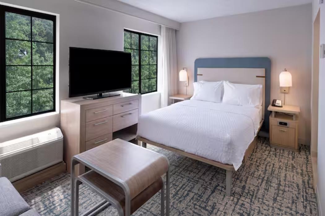 Homewood Suites Holland,,3 star