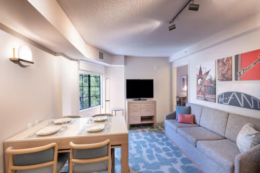 Homewood Suites Holland,,3 star