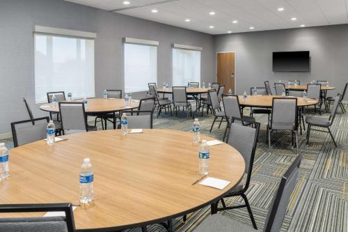 homewood suites holland